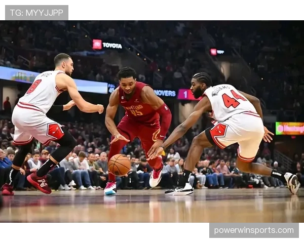 米切尔轰下8记三分 创骑士队史第三人佳绩 米切尔轰下8记三分 创骑士队史第三人佳绩